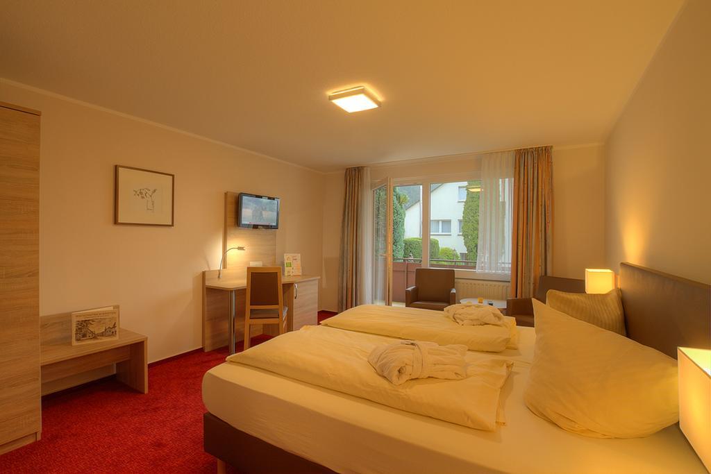 אלאגן Landhotel Puester מראה חיצוני תמונה